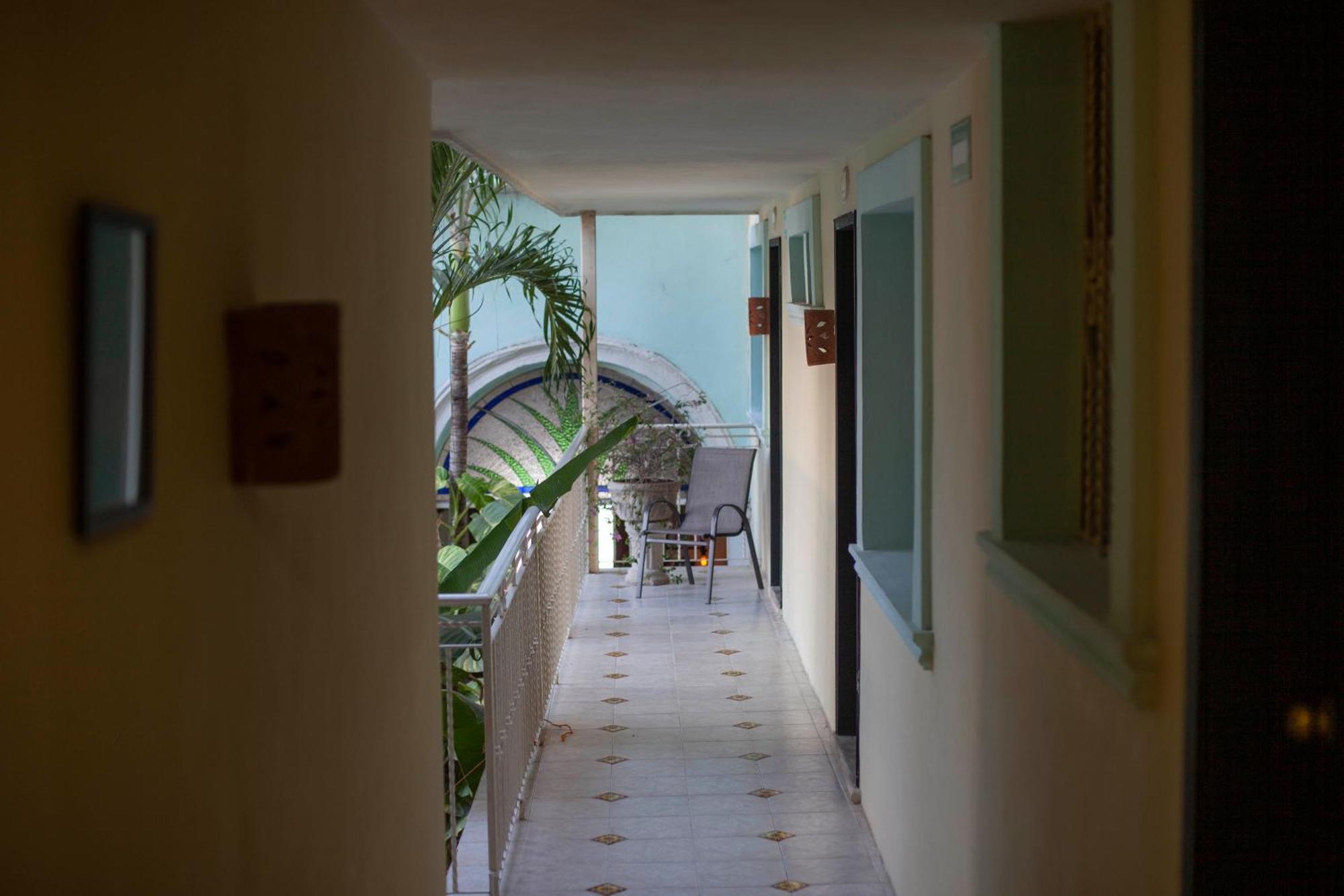 Hotel Santa Ana Mérida Exteriör bild